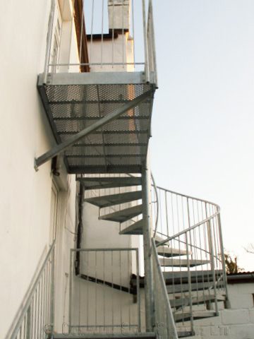 Bespoke Spiral Staircase Barnstaple in steel. Case study details