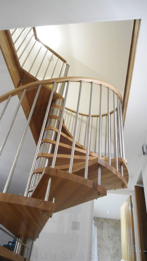 Spiral Staircase Jersey - Model 71 Spiral Staircase