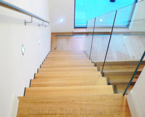 Bespoke Staircase Guildford - Model 500