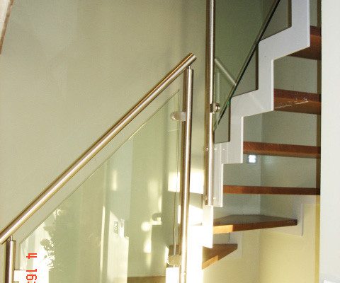 Bespoke Staircase New Forest - Model 500