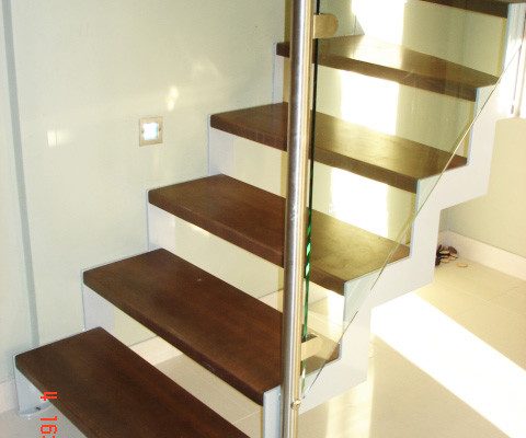 Bespoke Staircase New Forest - Model 500