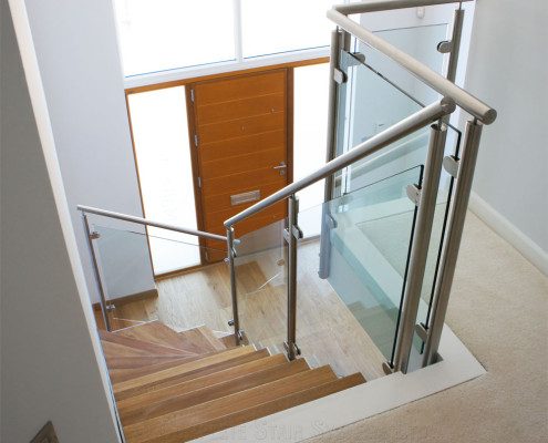 Bespoke Staircase Staines - Model 500