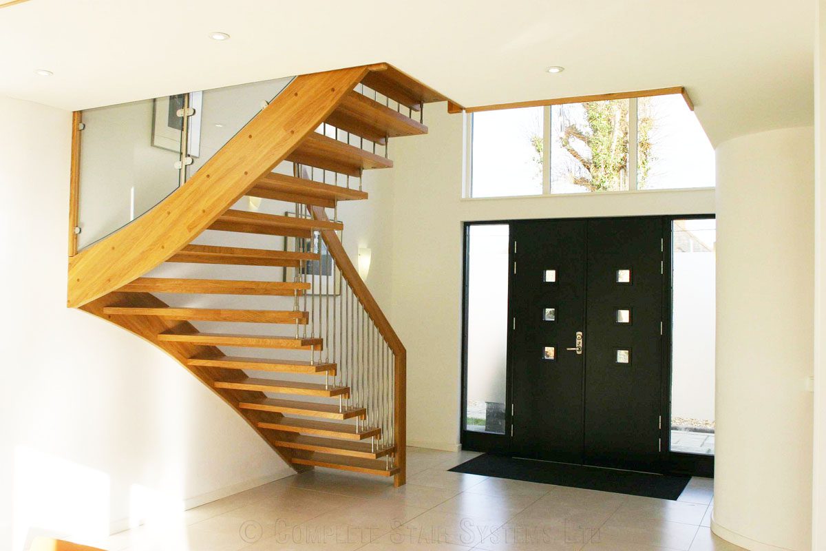 Bespoke Timber Staircase Lyndhurst