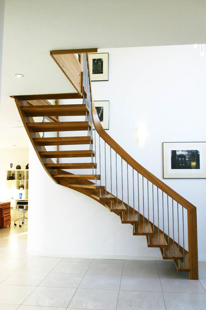 Bespoke Timber Staircase Lyndhurst