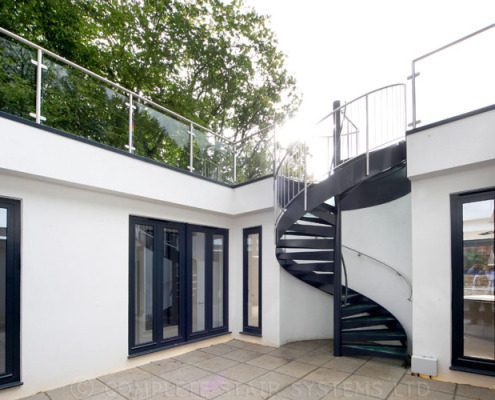 courtyard with patio white rendered house walls