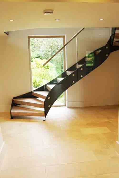 Bespoke-Staircase-Alresford