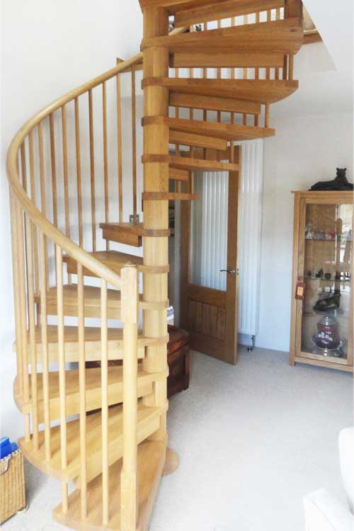 Spiral-Staircase-Highlands