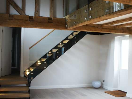 Bespoke-Staircase-Godalming-
