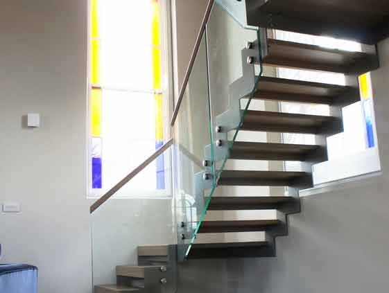 Modern-Staircase-Newbury