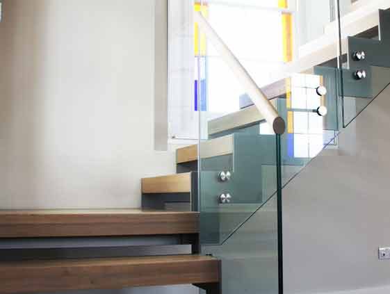 Modern-Staircase-Newbury