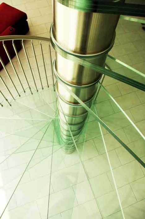 Model-76-Spiral-Staircase