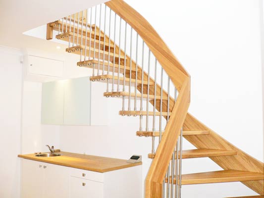 open quarter turn staircase